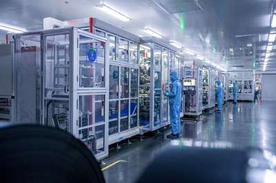 競(jìng)逐超級(jí)賽道，浙江溫州按下新能源產(chǎn)業(yè)崛起“快進(jìn)鍵”